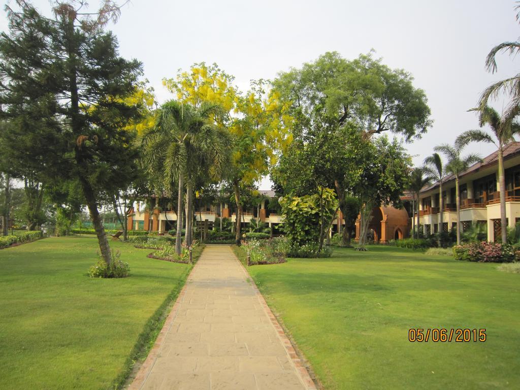 Aye Yar River View Resort Bagan Exterior photo